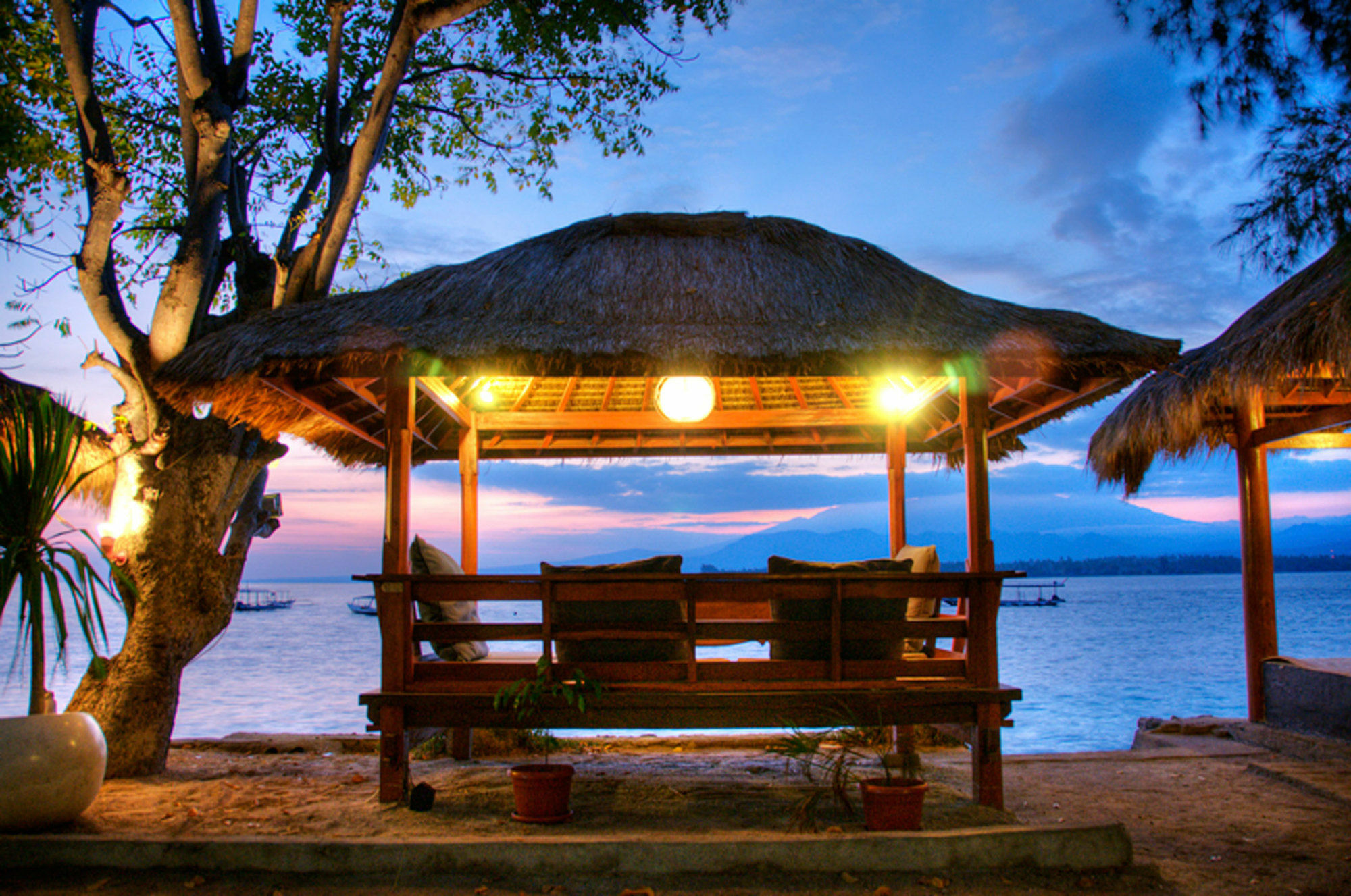 Manta Dive Gili Air Resort Экстерьер фото